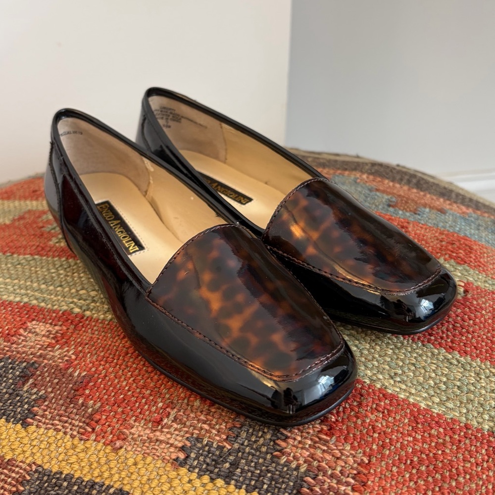 Free shipping! NWOT Enzo Angiolini Leather Tortoiseshell Flats / Loafers - 5.5